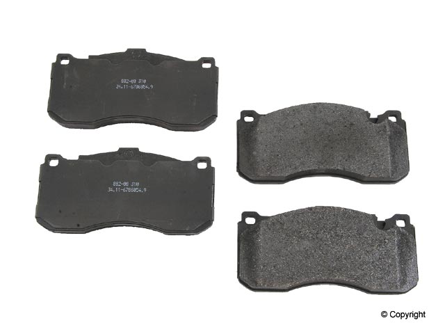 Front Brake Pads Set
