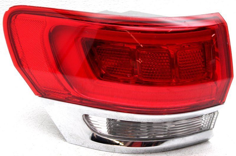 Left Tail Lamp 