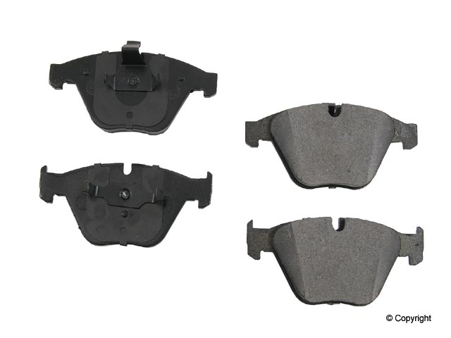 Front Brake Pads Set